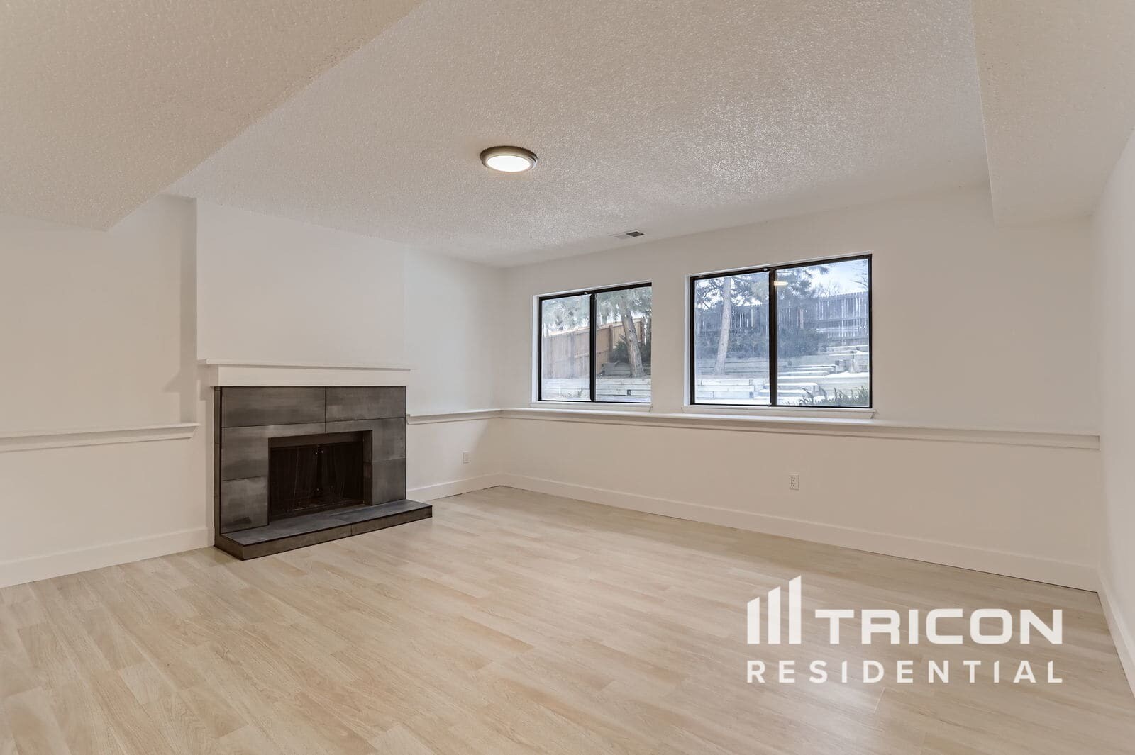 Building Photo - 2849 S Richfield Way