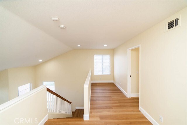 Building Photo - 5 Osprey Ave