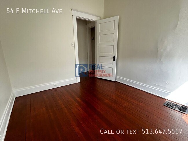 Building Photo - 54 E Mitchell Ave