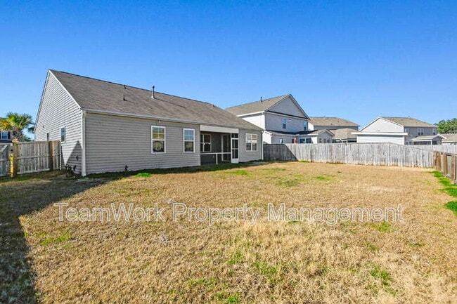 Building Photo - 214 Mercator Dr