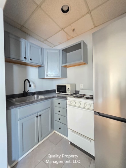 Building Photo - 128 Hammond St