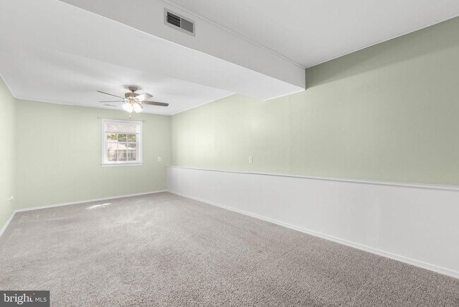 Building Photo - 10704 Cobblestone Dr