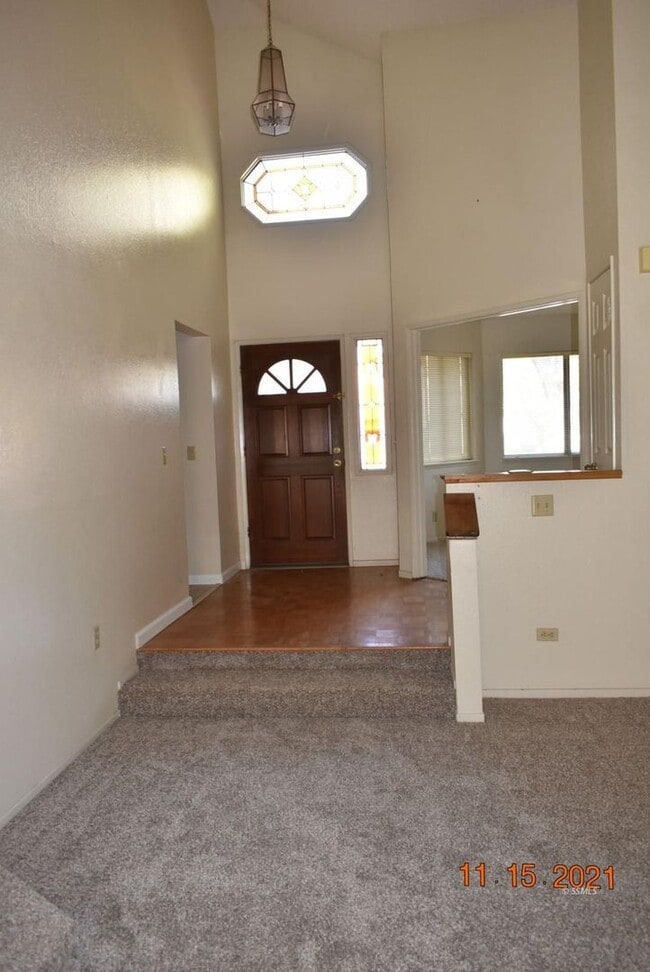 Building Photo - Condo for Rent in Montefino Townhomes – Premium Amenities & Prime Location!