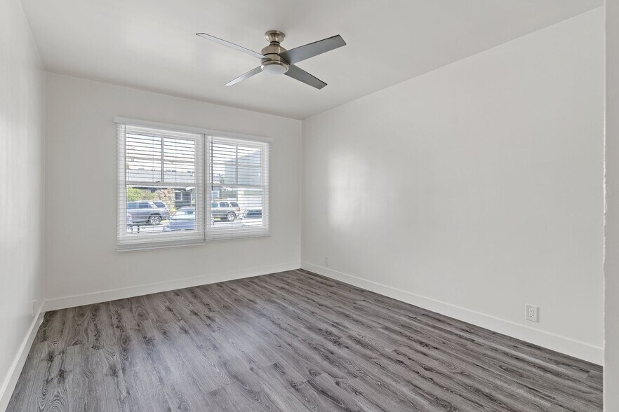 Building Photo - 241 Bonito Ave