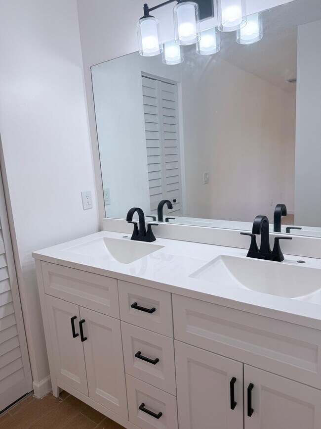 Building Photo - 12231 SW 210th St