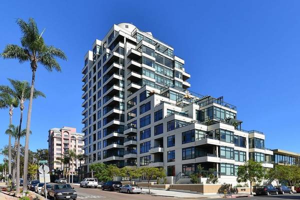 Exterior - 475 Redwood St