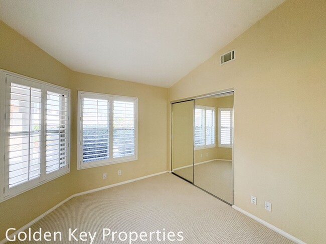 Building Photo - Welcome to the Marlado Community of Oceans...