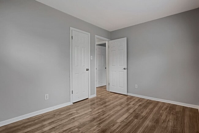 Building Photo - 4691 Janis Dr