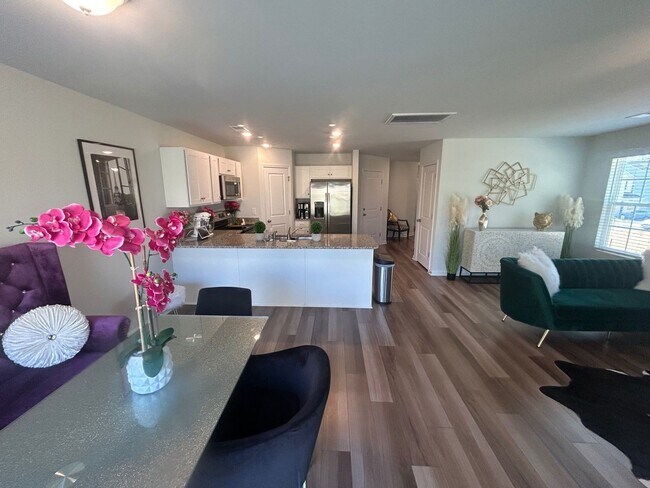 Building Photo - 2769 Prince Charles Ct