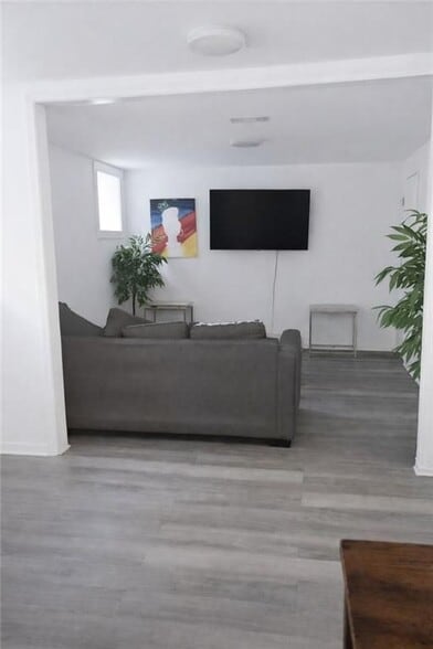 Building Photo - 126 Chappell Rd NW