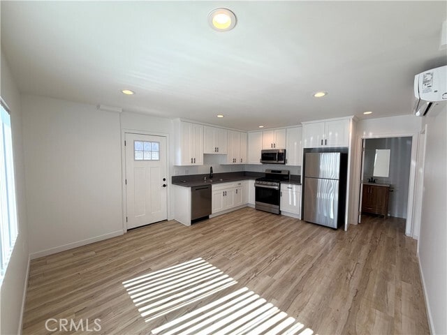 Building Photo - 12821 Doty Ave