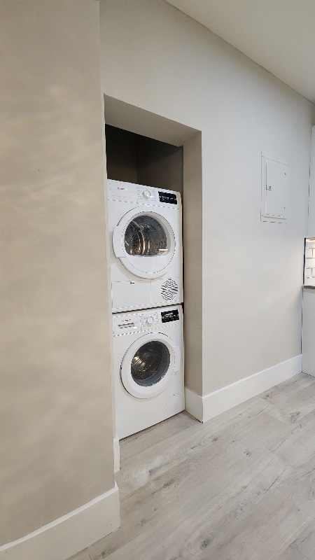 Building Photo - 914 Concordia Ln