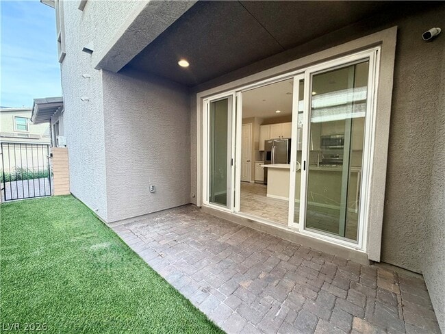 Building Photo - 666 Cottonwood Hl Pl