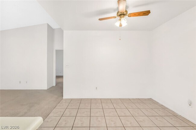 Building Photo - 4656 Bumblebee Cir