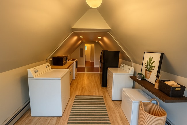 Building Photo - 312 South Upper Street, Lexington KY (Third Floor Unit)