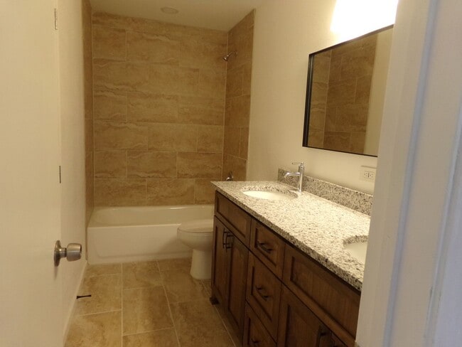 Building Photo - Updated 3/1 in Cibolo