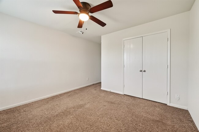 Building Photo - 6523 Mildenhall Ct