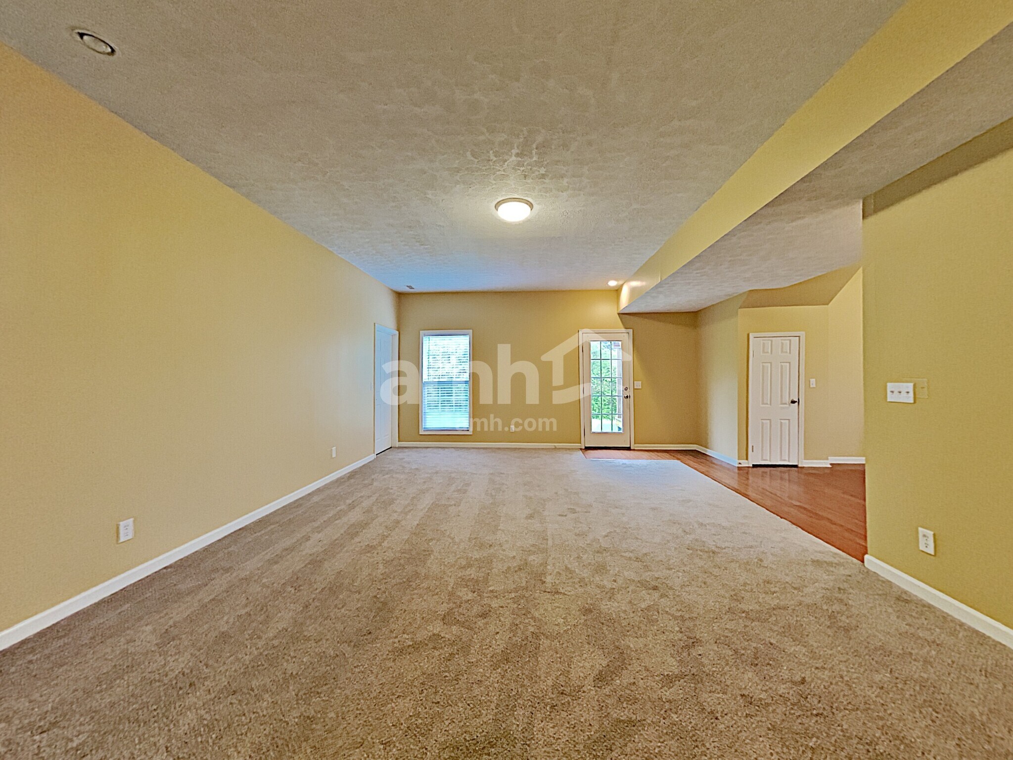 Building Photo - 435 Rocky Crest Dr