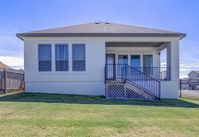Building Photo - 22300 Lago Lookout Ln