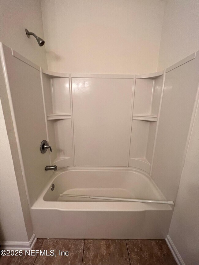 Building Photo - 4908 Key Lime Dr