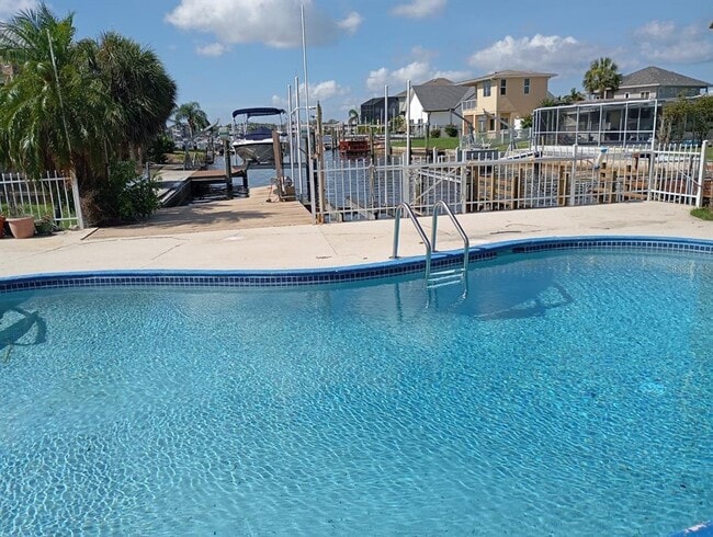 Building Photo - 5024 Miller Bayou Dr