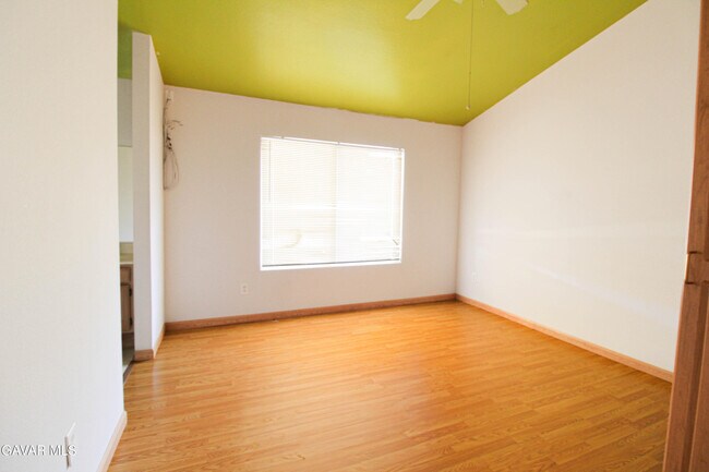 Building Photo - 36805 Alder St