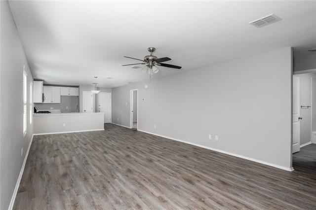 Building Photo - 7601 Bluebell Ln