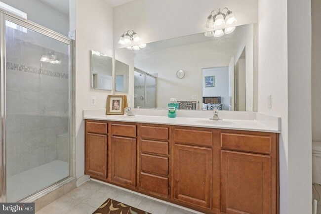 Building Photo - 7206 Wood Mdw Wy