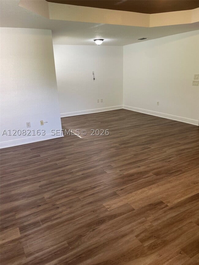 Building Photo - 17404 SW 47th Ct