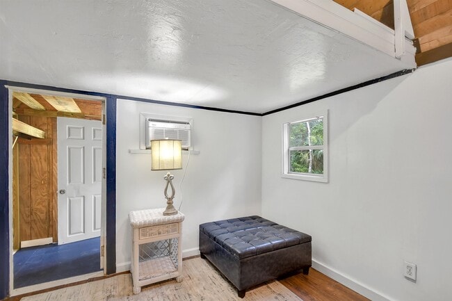 Building Photo - 4895 Ave D