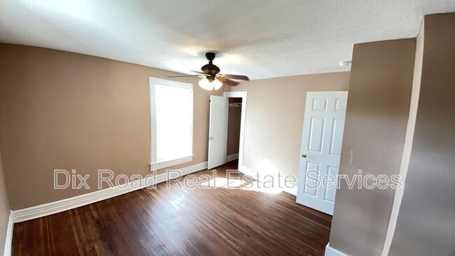 Building Photo - 1007 Elwood St