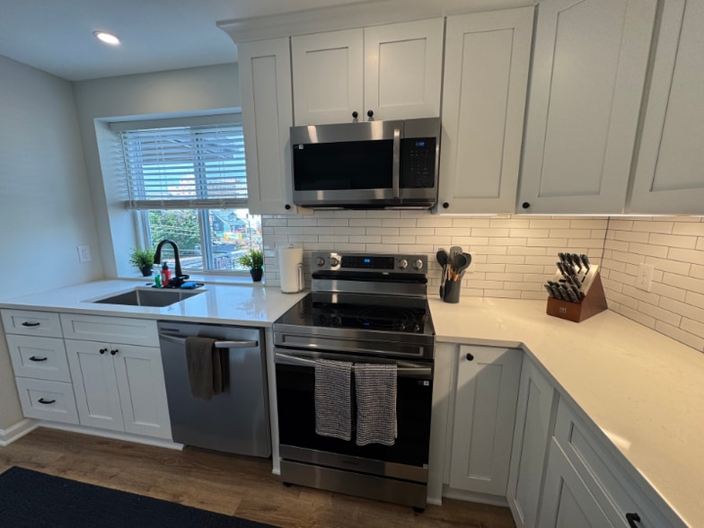 Building Photo - 2129 19th St N