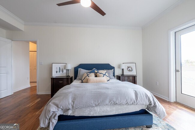 Building Photo - 2161 Peachtree Rd NE