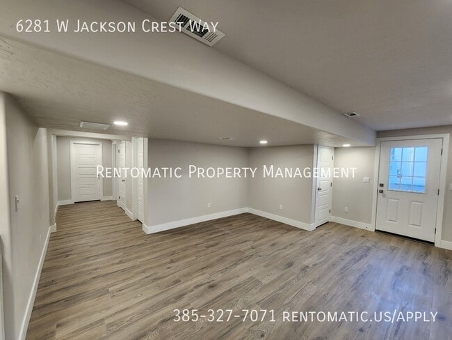 Building Photo - 6281 W Jackson Crst Wy