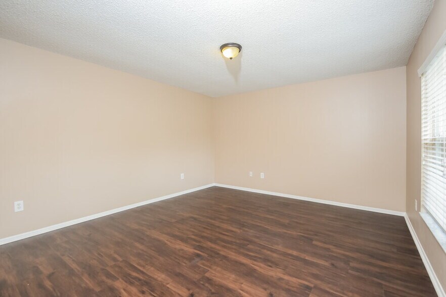 Building Photo - 3072 Natoma Way