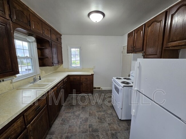 Building Photo - 1524 Williston Ave