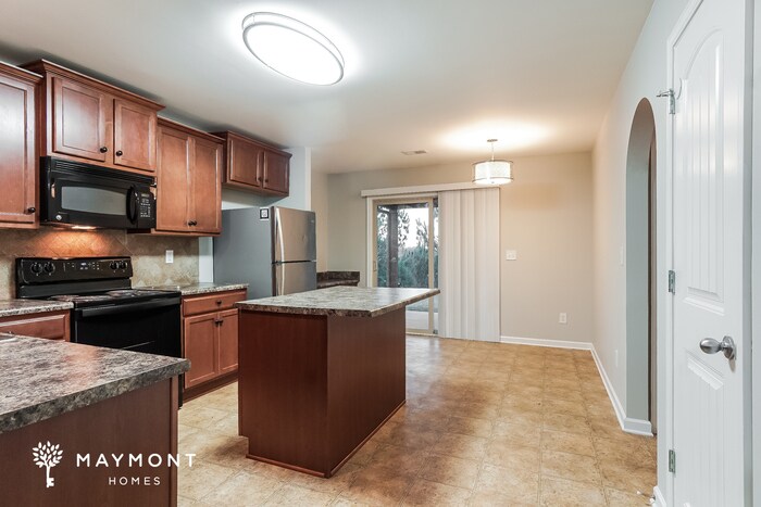 Building Photo - 95 Briar Ridge Ln