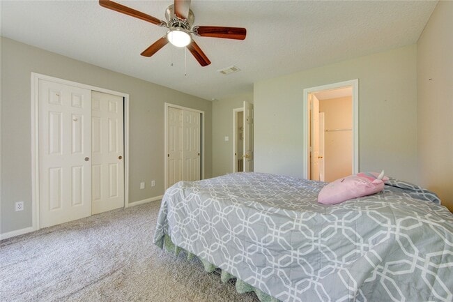 Building Photo - 7302 Greenwood Point Dr