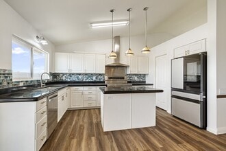 Building Photo - 3 bed plus Office room, 3 bathroom single family house. Solar panels help reduce electric bills.