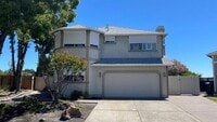 Building Photo - Martinez Beautiful 4 bedroom 3 bath home! ...