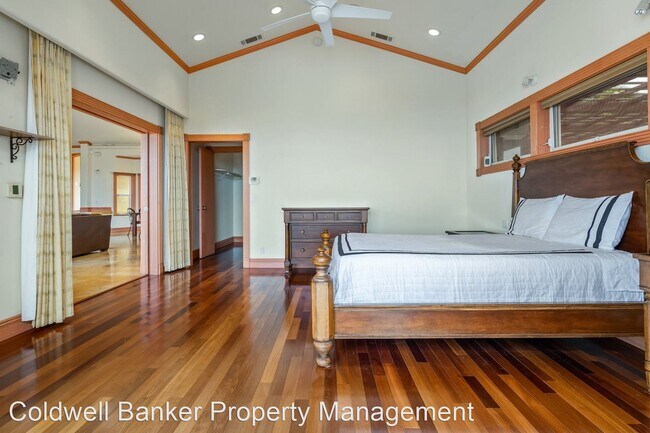 Building Photo - 4 br, 3.5 bath House - 11 Huapala Place (M...