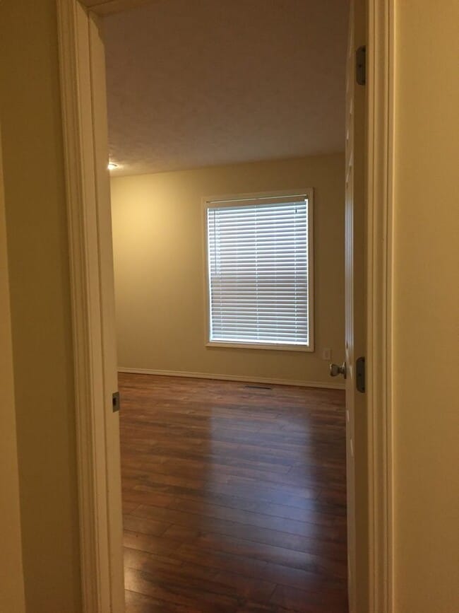 Building Photo - Executive Rental Nestled in Hickory Ridge ...