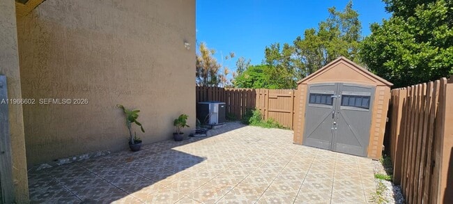 Building Photo - 17362 NW 74th Ave