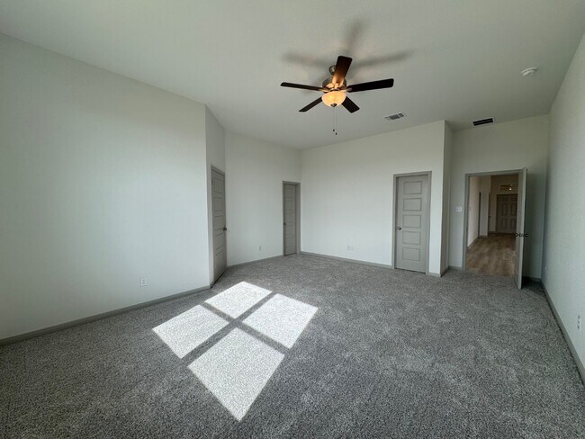 Building Photo - 6910 McGregor Lp