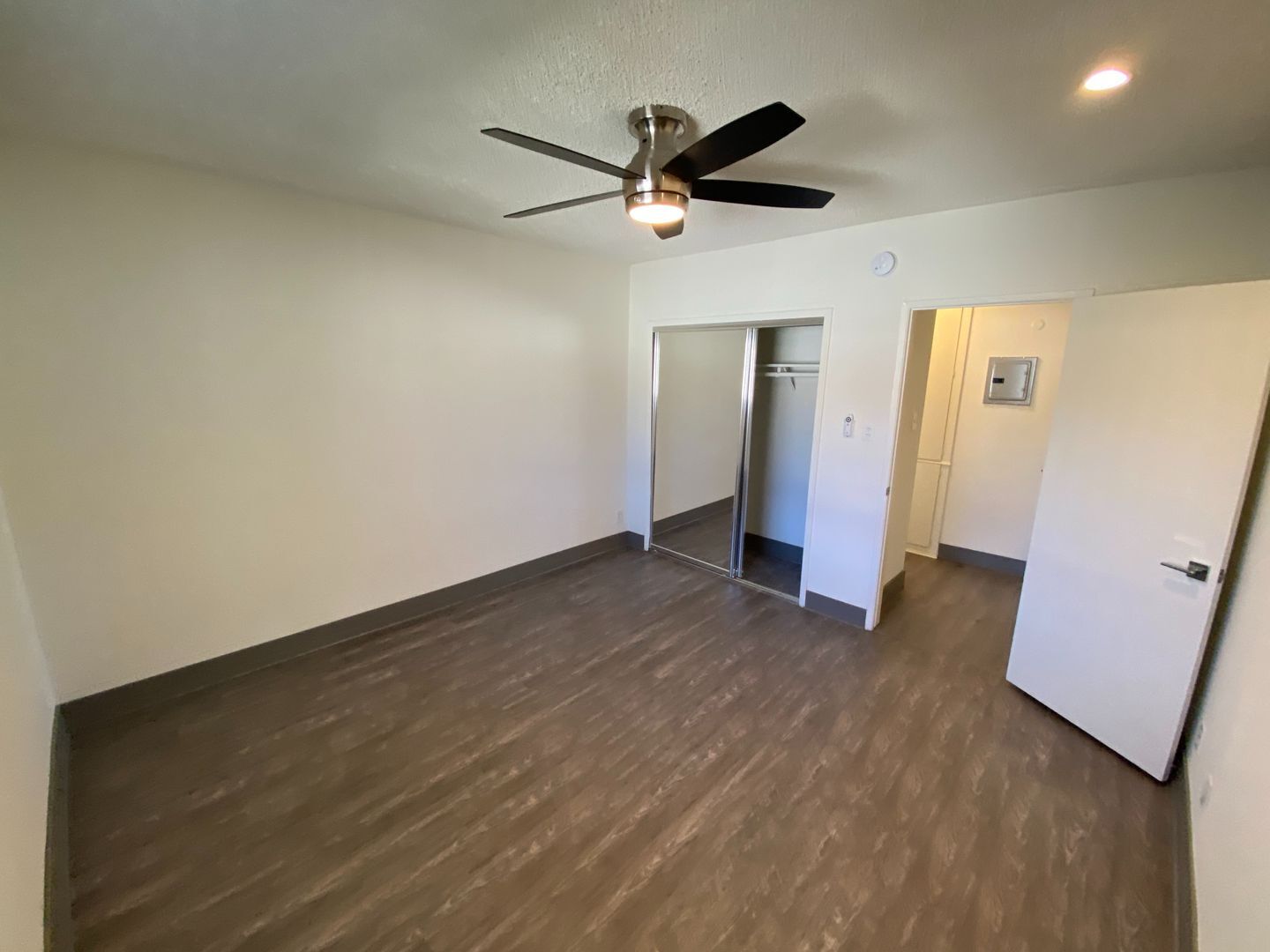 Building Photo - 3510 Clarington Ave