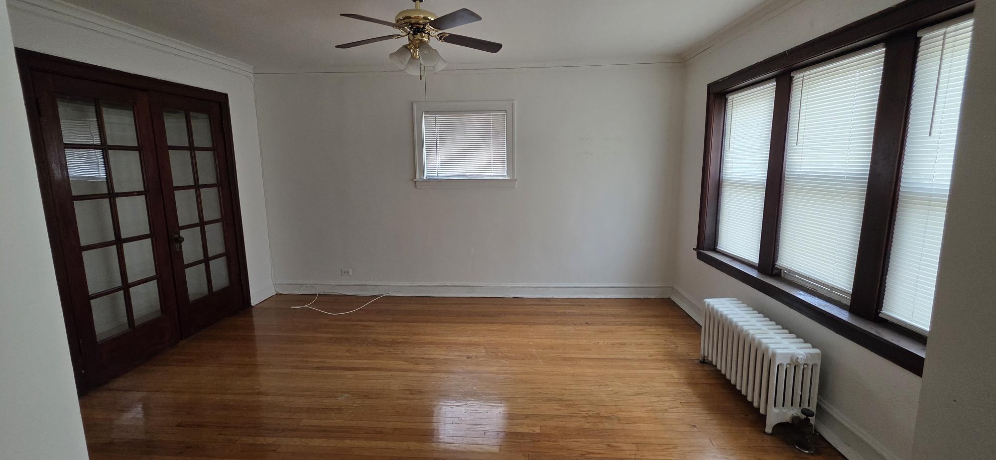 Building Photo - 908 Lyman Ave