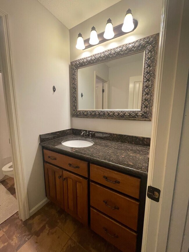 Building Photo - Beautiful 3BD/2B home for Rent!!