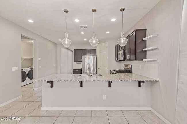 Building Photo - 20419 E Rosa Rd
