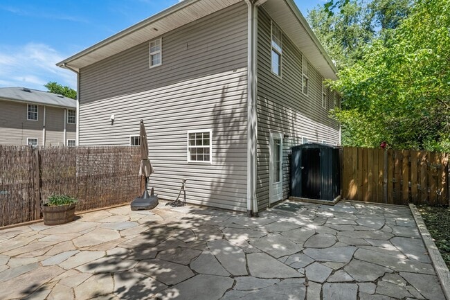 Building Photo - 1012 Camden Ave