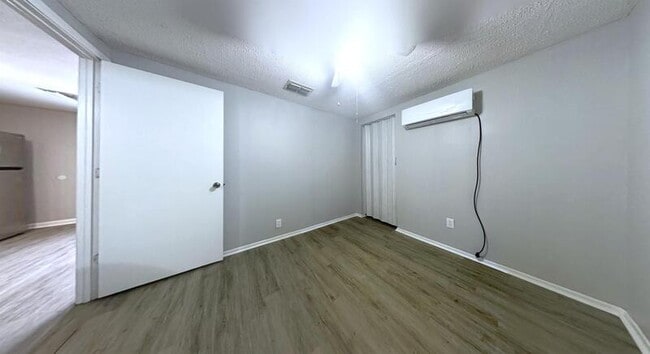 Building Photo - 8240 Krag Dr